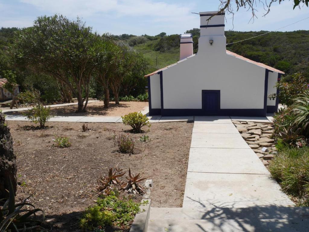 Herdade Amalia Rodrigues Zambujeira do Mar Luaran gambar